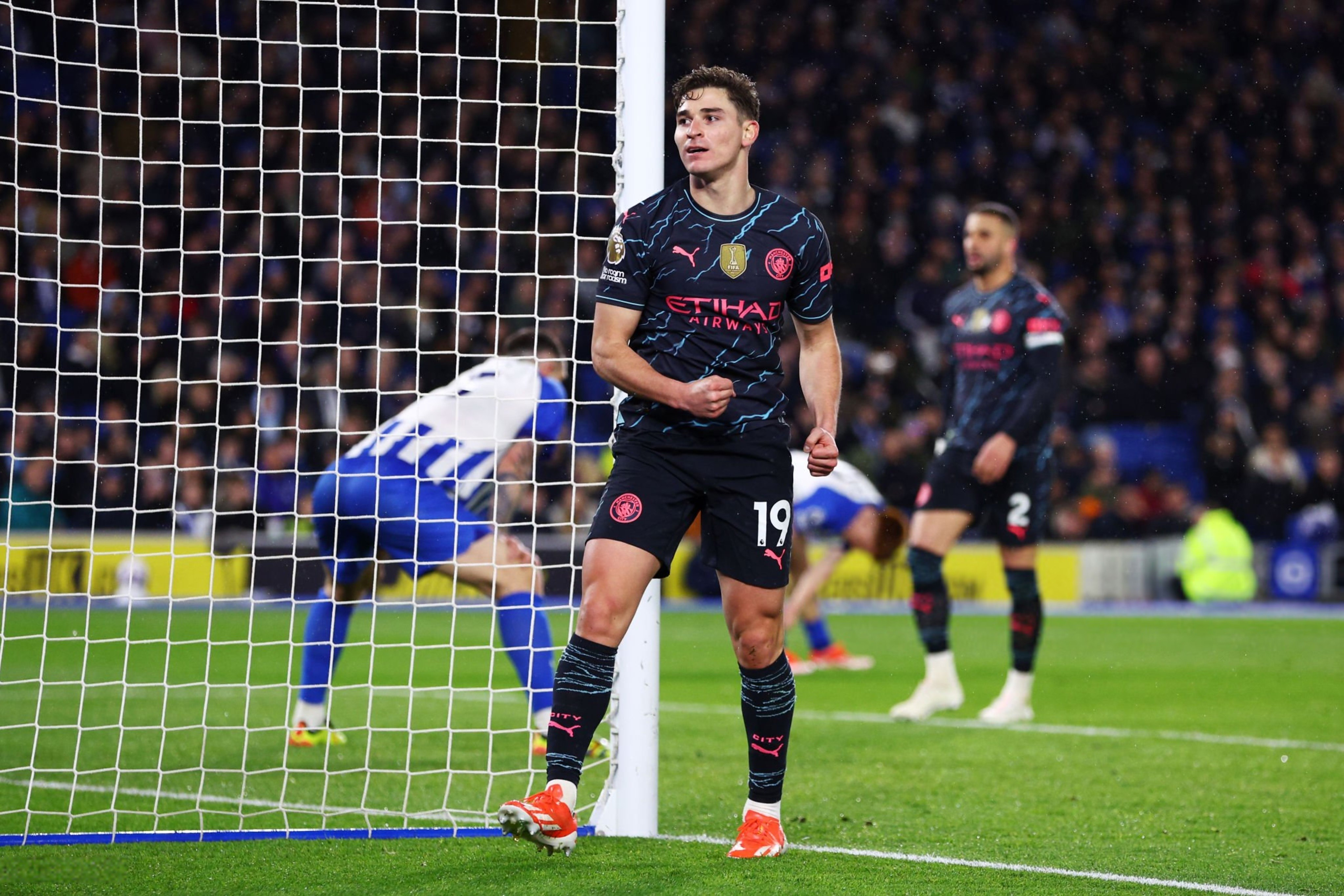 曼城横扫波尔图,晋级欧冠半决赛 曼城横扫波尔图,晋级欧冠半决赛