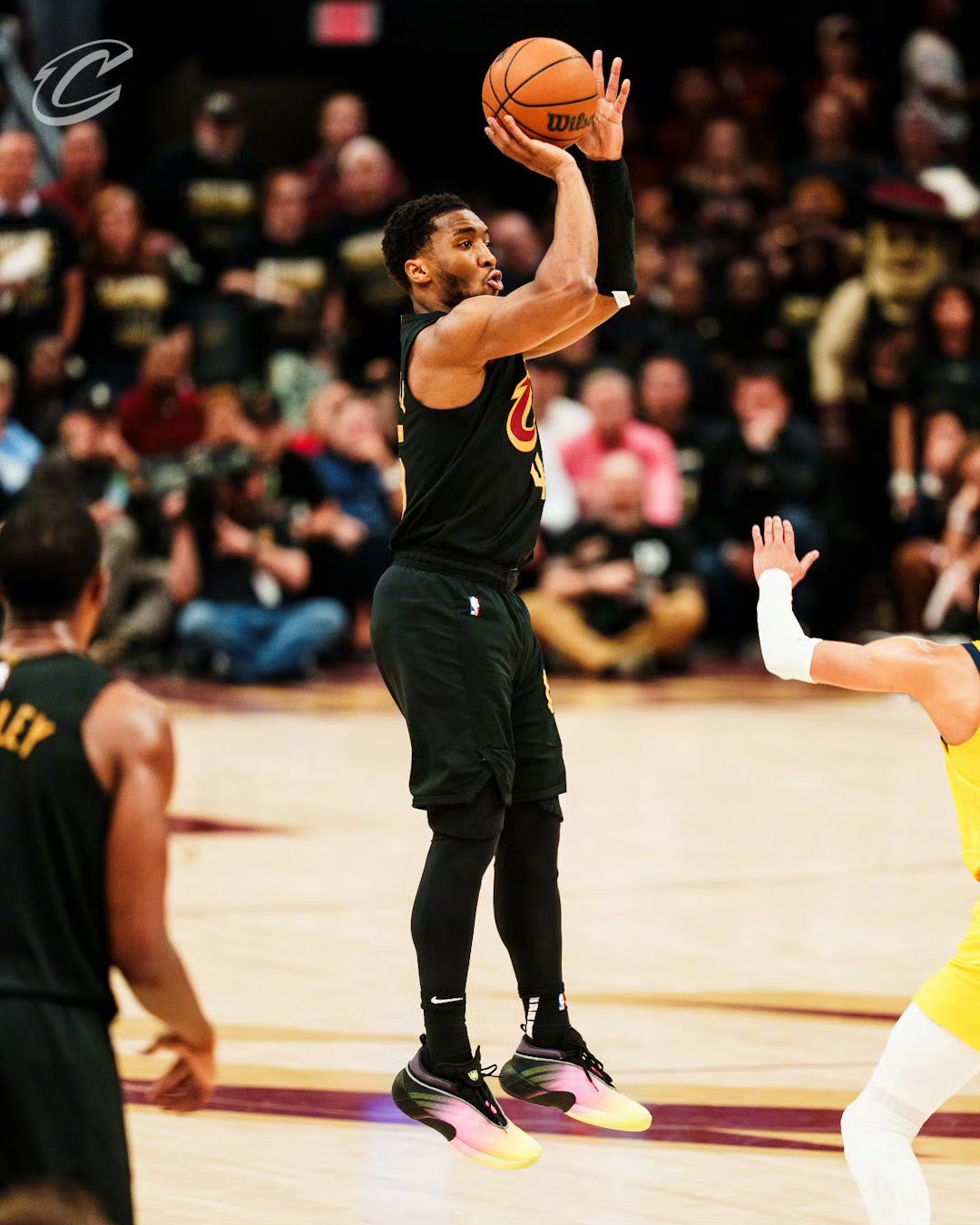 骑士新援表现神勇，球队战绩稳健的简单介绍