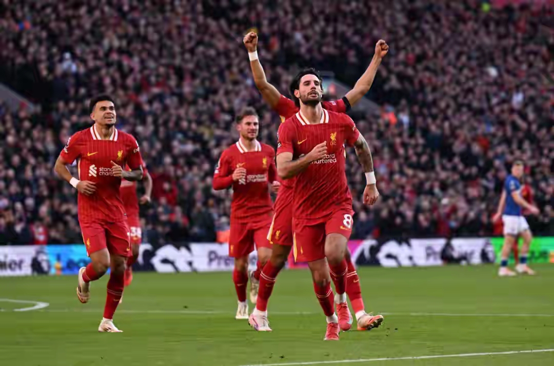 利物浦战胜尤文,维纳尔杜姆力挺球队取胜 利物浦战胜尤文,维纳尔杜姆力挺球队取胜