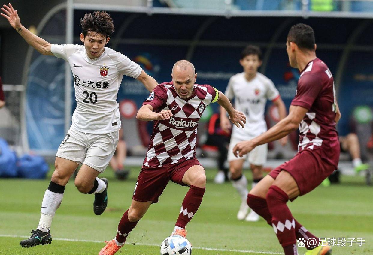 上海海港突破困境，获得关键胜利的简单介绍