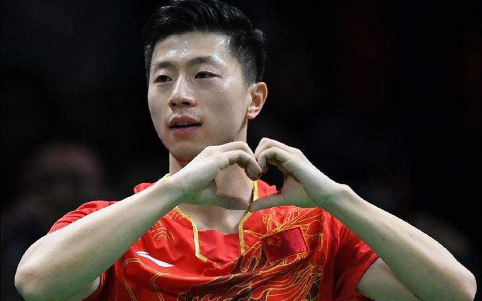 英格兰队横扫韩国队，马龙高光表现