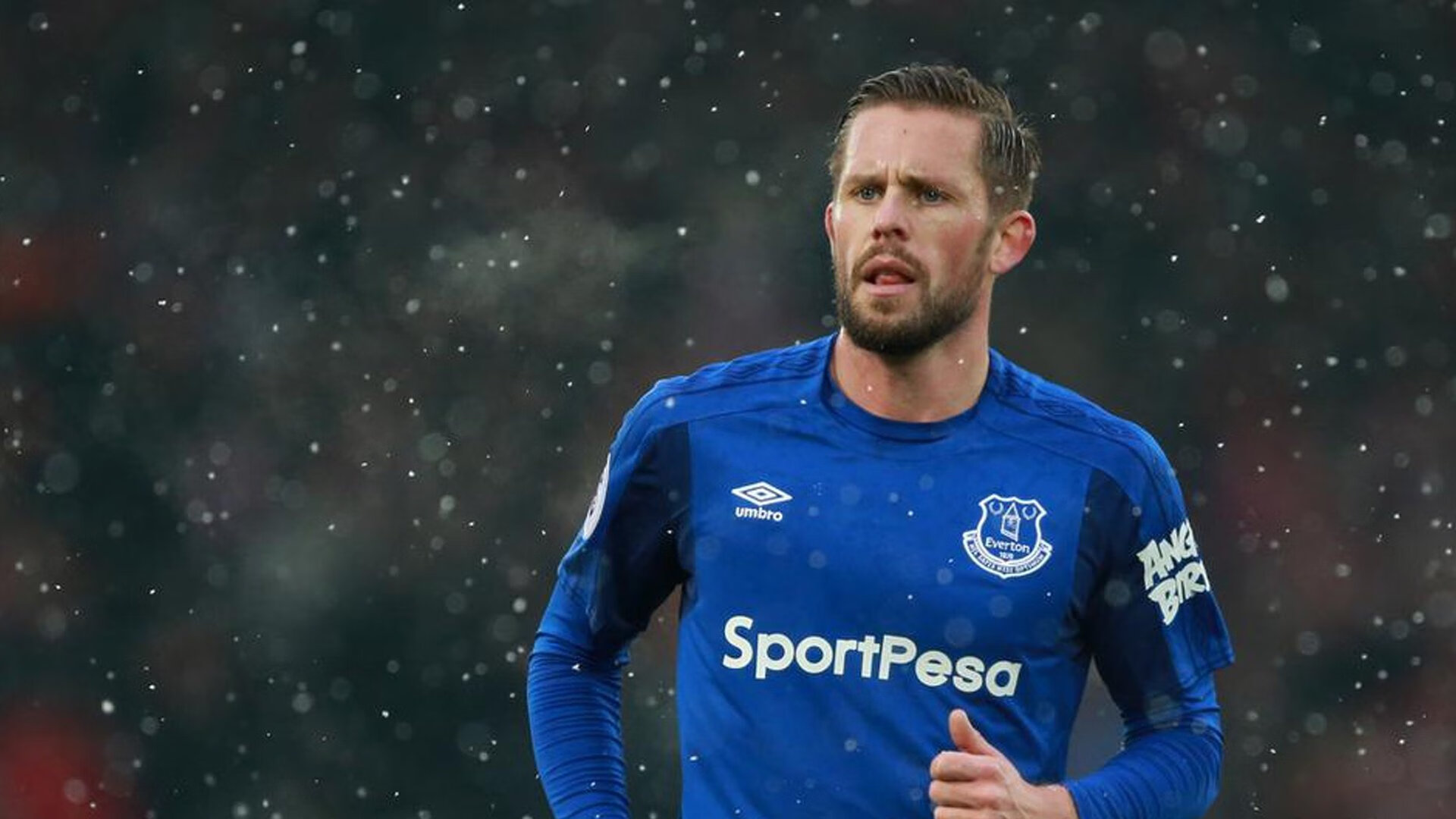 绝境双星，马丁内利末节接管比赛，乌克兰新星斩落马赛