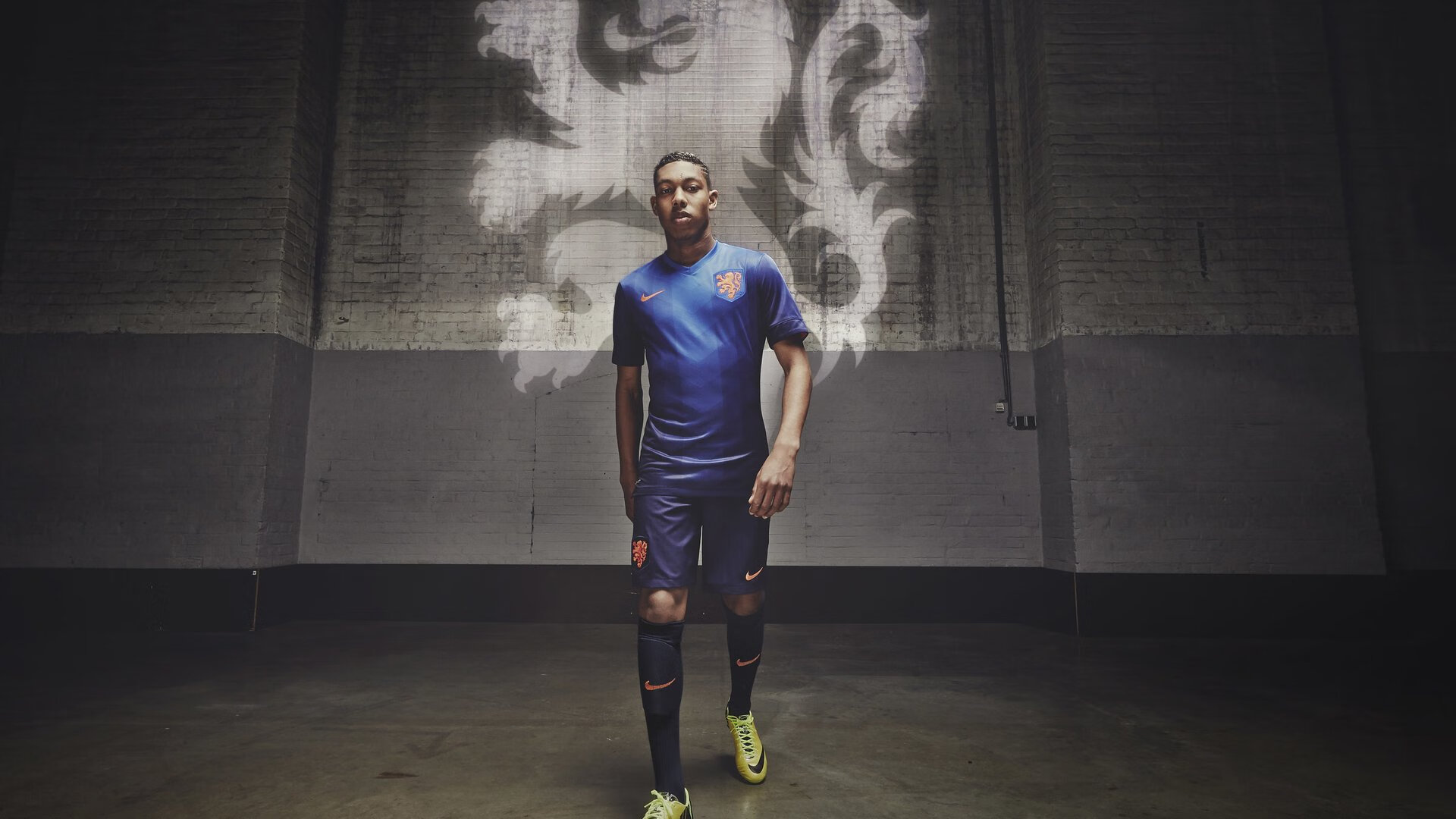 冰与火的碰撞，冰岛对阵委内瑞拉，德里赫特赛后评分拉满的背后